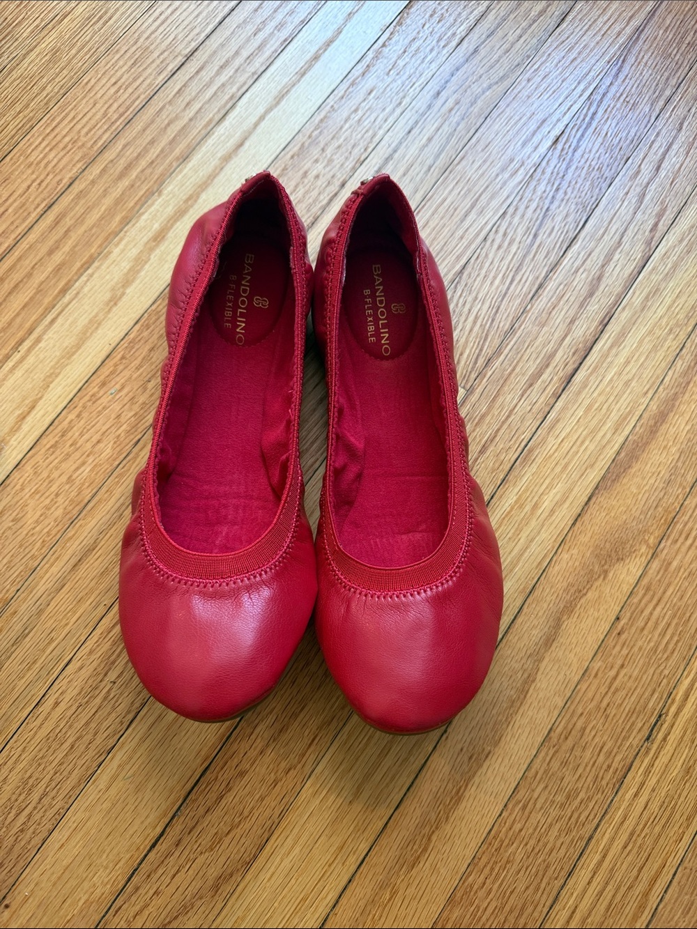 Bandolino Red Ballet Flats